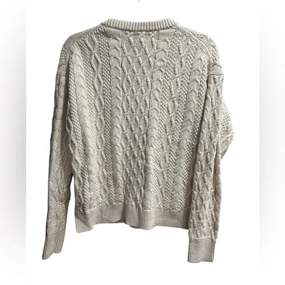 NWT J CREW Cotton Cable-knit Crewneck Sweater, size Medium color, Natural - Picture 4 of 7
